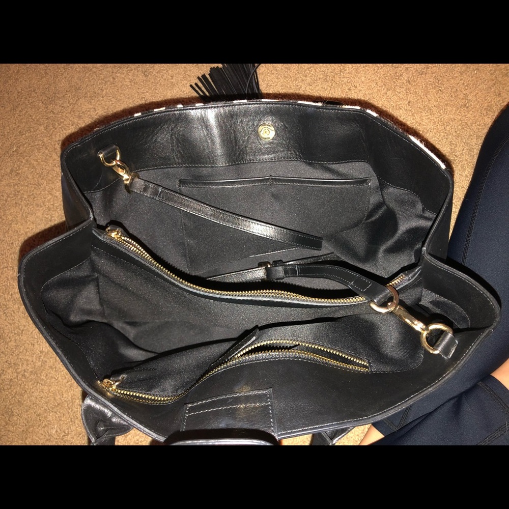 Varriale Handbag - Picture 4 of 4